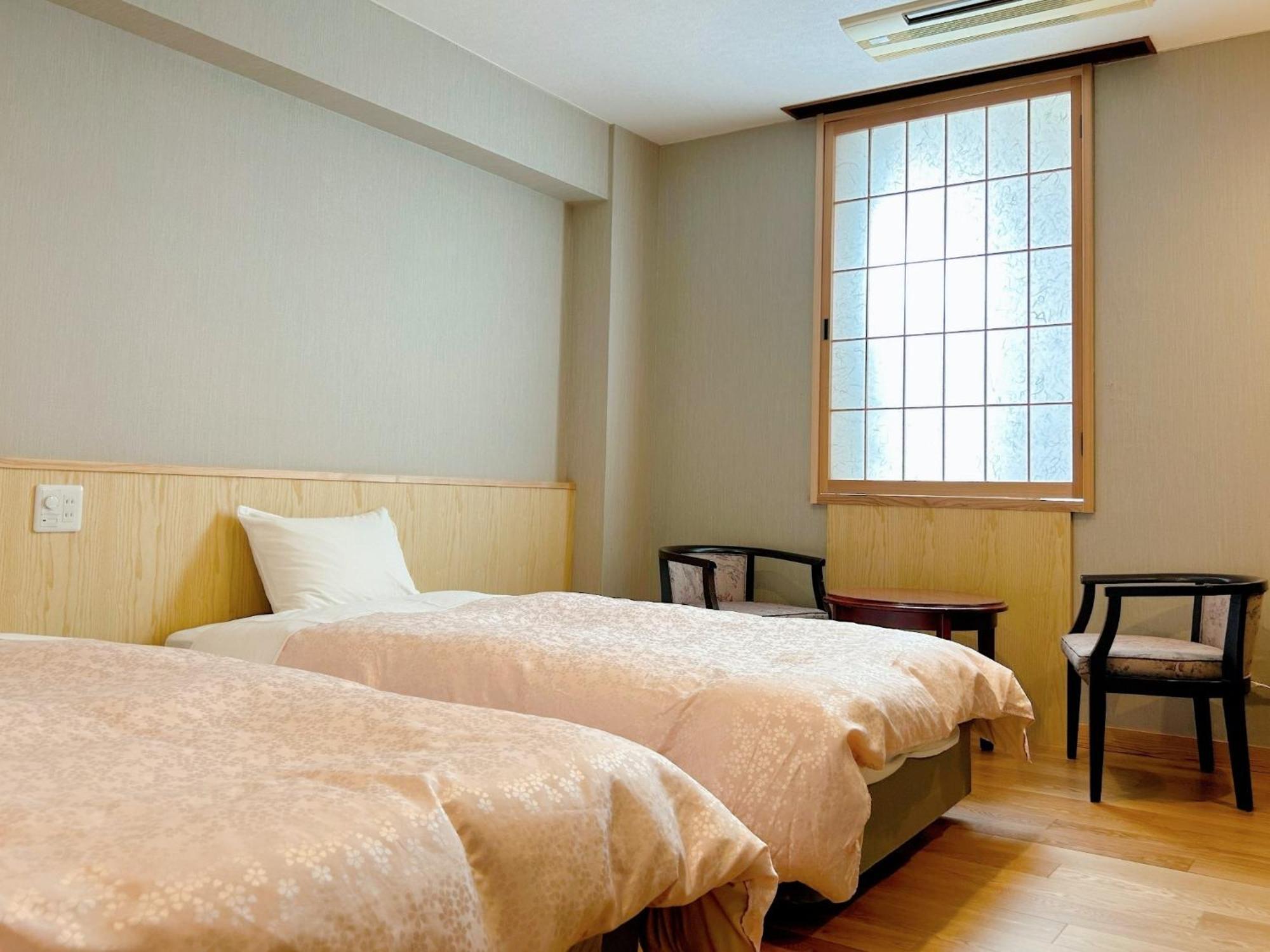 Hotel Hanakomichi - Vacation Stay 27580V นารา ภายนอก รูปภาพ
